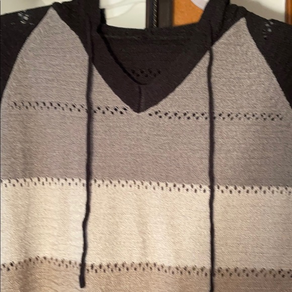 Black  Knitted Hoodie - Picture 5 of 6